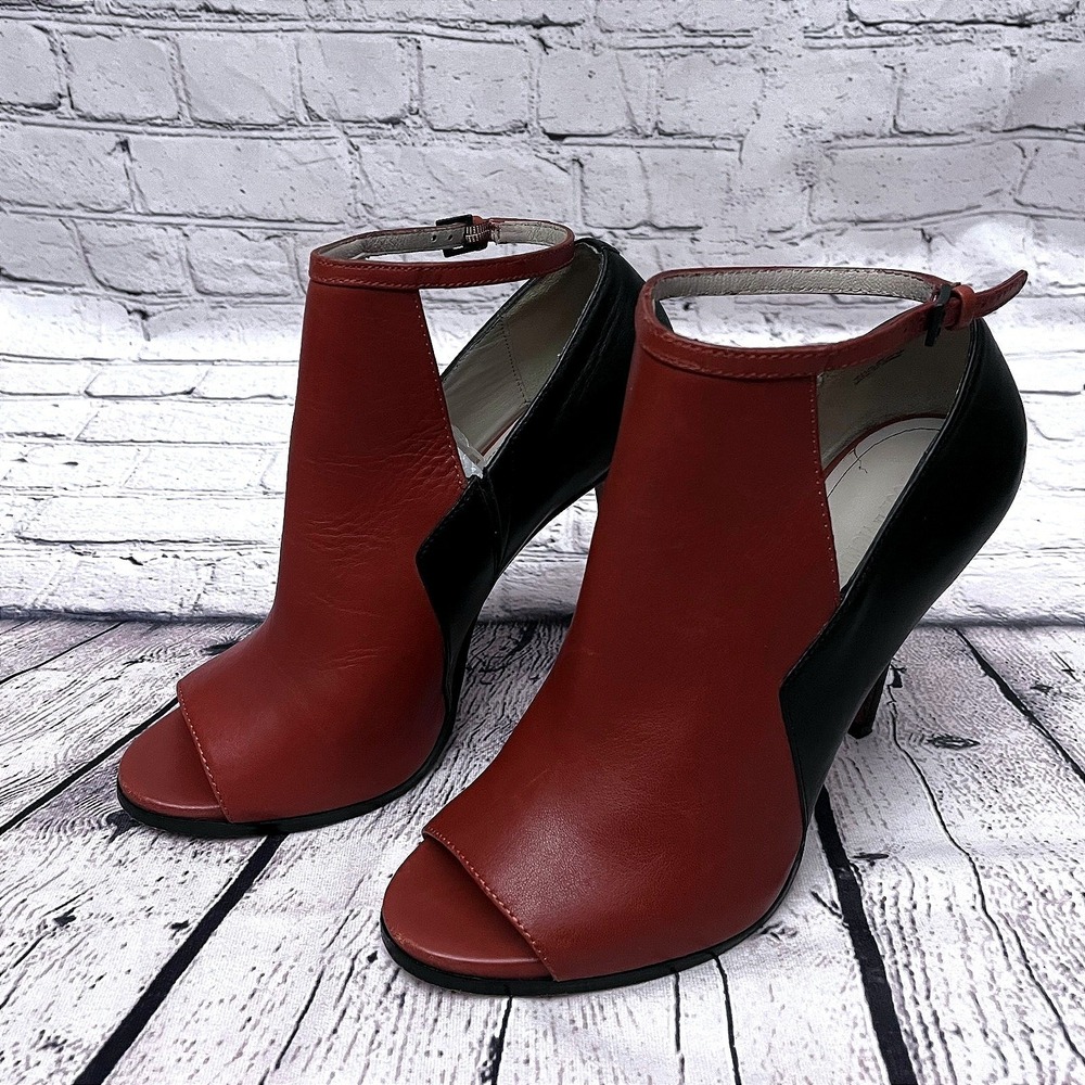 Pour‎ La Victoire Vellin Peep Toe Ankle Boots Brown Black Size 9
